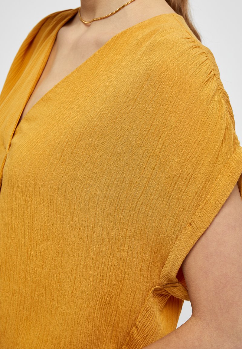 Damen T-Shirts | Desires Bluse yellow/gelb - IM70229 Damen T-Shirts | Desires Bluse yellow/gelb - IM70229