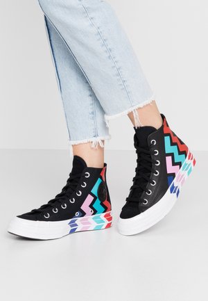 Baskets montantes - black