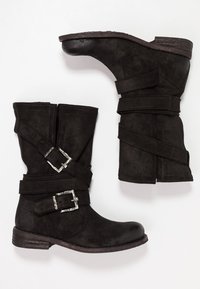 Felmini Botas camperas - black