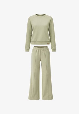 Lichtgroene long sleeve sweatshirt met geribde manchetten en ontspannen broek met elastische taille en voornaad.