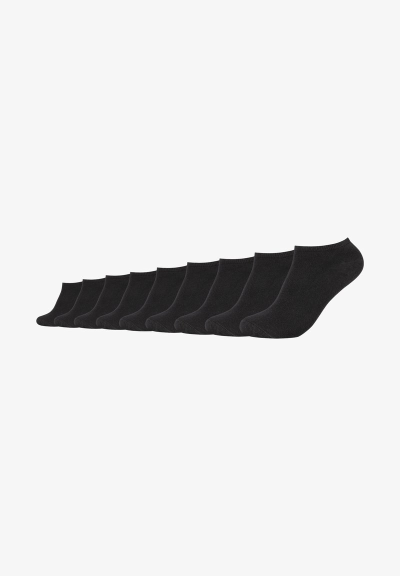 Schwarze Knöchelsocken in einer Reihe angeordnet. Hergestellt aus einem glatten Stoff, verfügen sie über einen elastischen Bund und ein nahtloses Fußdesign.