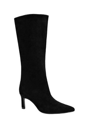 Stivale nero da donna al ginocchio con punta appuntita e tacco sottile di altezza media, realizzato in materiale scamosciato.