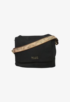 Borsa a tracolla nera con chiusura a pattina, logo dorato "1ª CLASSE" e tracolla regolabile con design di mappa vintage.