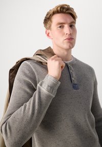 Scotch & Soda LONG SLEEVE HENLEY WITH CHAMBRAY DETAILS - Longsleeve - grey melange