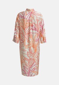 Langärmliges Kleid mit Kragen, das große pinke und orangefarbene tropische Blattmuster auf einem weißen Hintergrund zeigt, von hinten betrachtet.