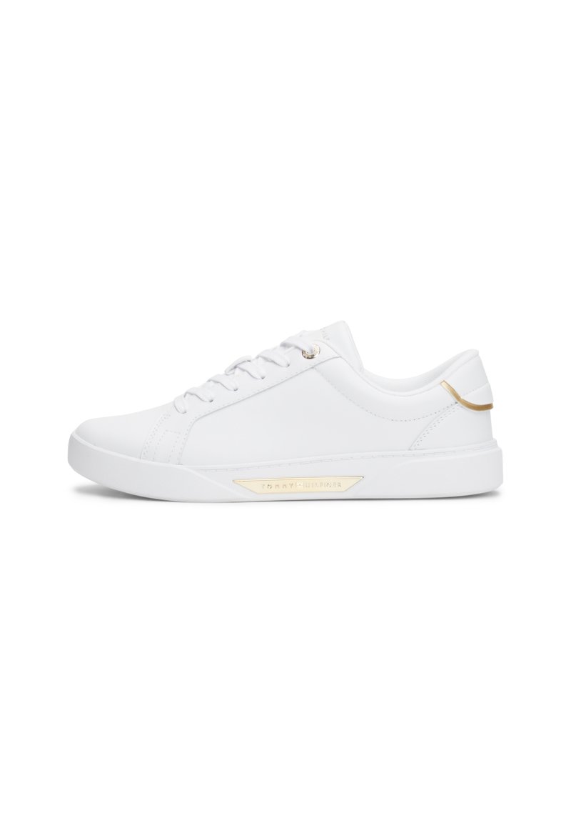 Tommy Hilfiger - CHIC COURT - Zapatillas - white, Ampliar
