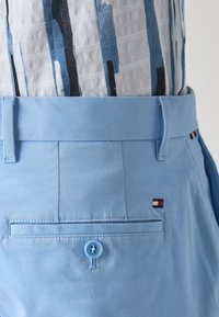 Tommy Hilfiger BROOKLYN - Shortsit - vessel blue