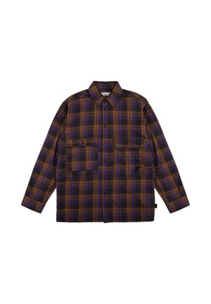 Brązowa i fioletowa koszula w kratę z długim rękawem, z dwoma przednimi kieszeniami i unikalnym czarnym haftem. Miękka faktura materiału.