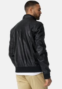 INDICODE JEANS INCO - Imiteret læderjakke - schwarz