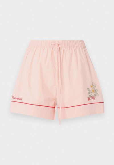 Rosa Baumwollshorts mit einem elastischen Bund, roten Paspeln und floraler Stickerei mit Erdbeeren. Inklusive Zugband zur Anpassung.
