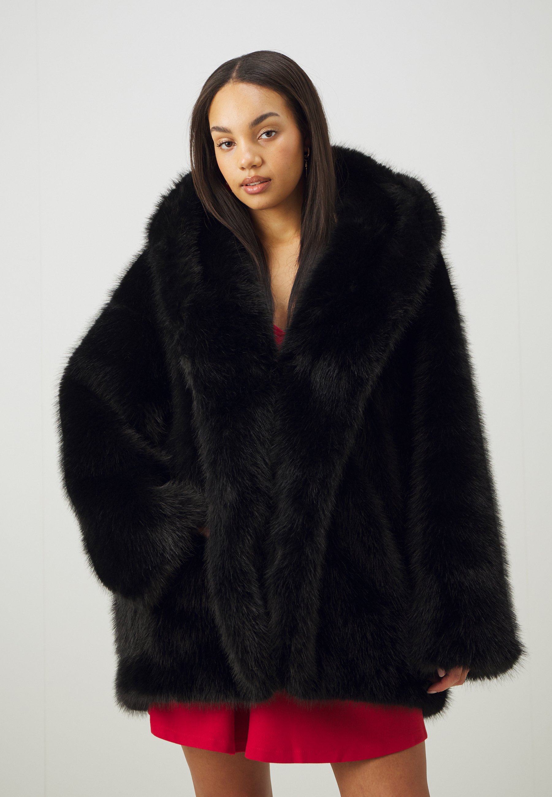 Hotel Mahfouf EXCLUSIVE FAUX FUR BOULDER - Winter coat - noir