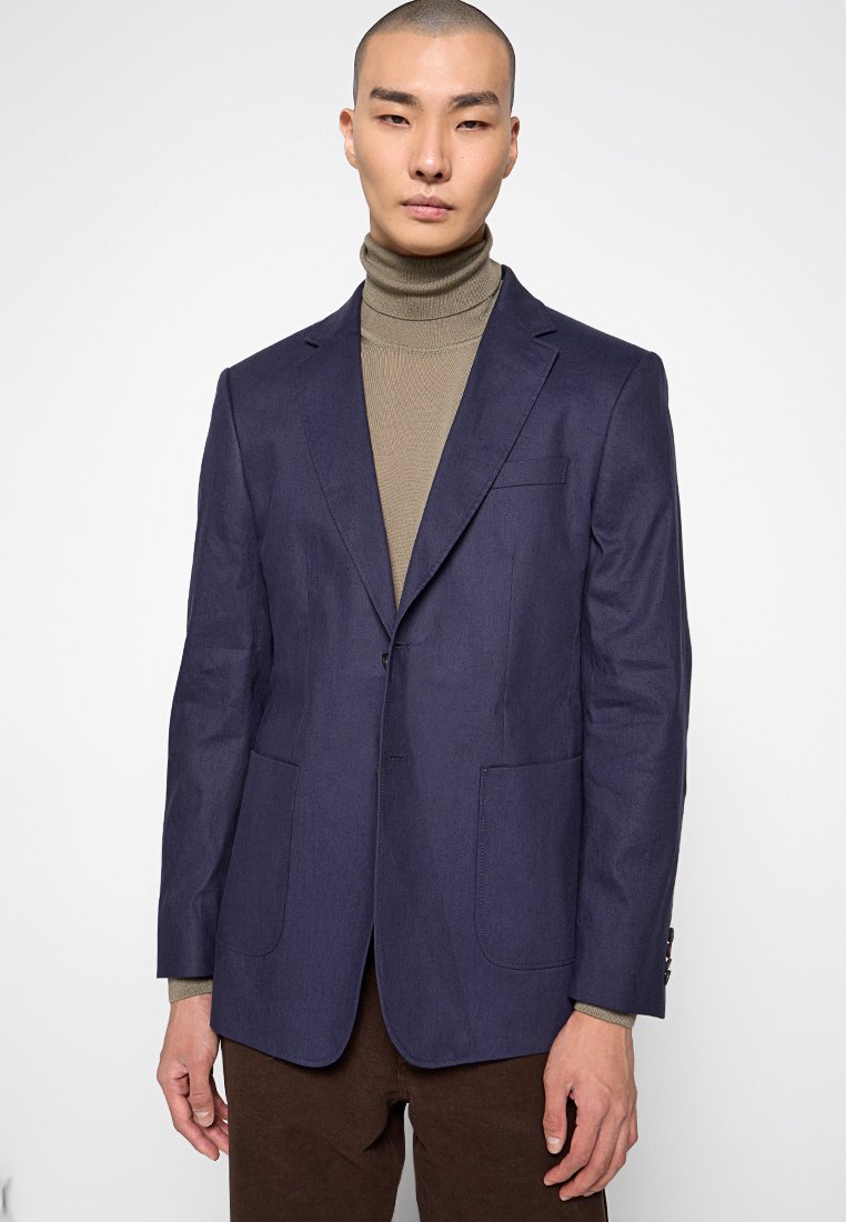 SLIM FIT