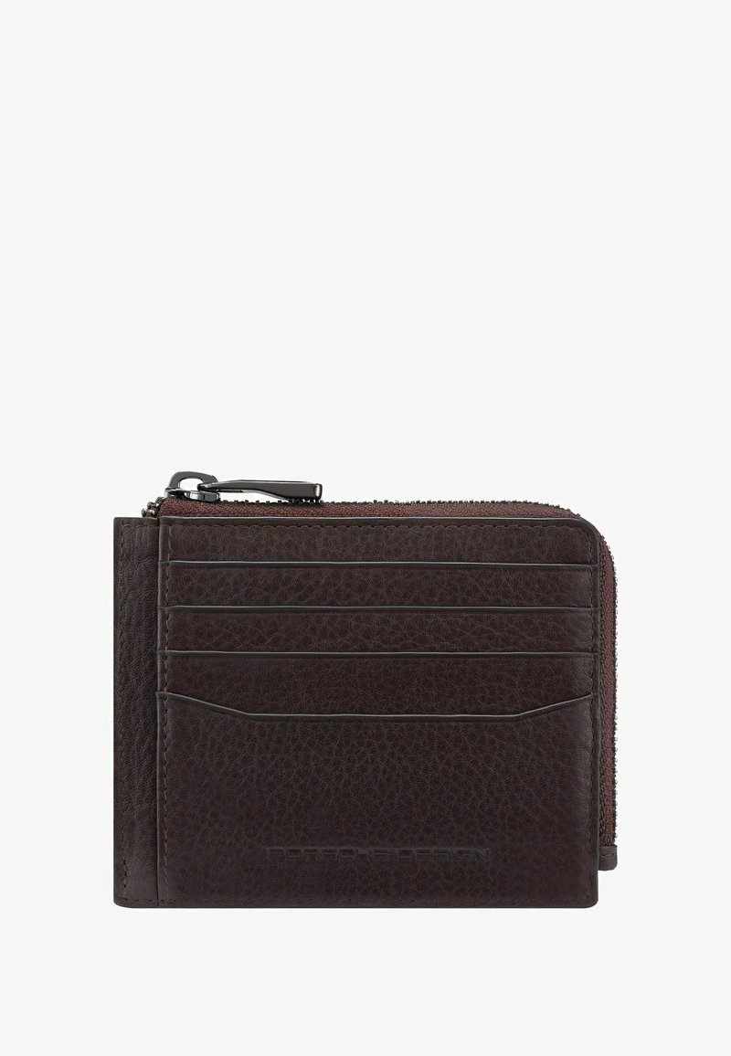 Portefeuille en cuir marron avec une finition texturée, doté d'un compartiment zippé et de plusieurs emplacements pour cartes. Design simple et rectangulaire.