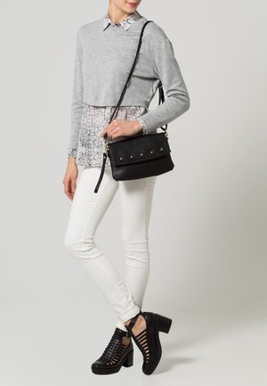 Anna Field, Sac bandoulière - black