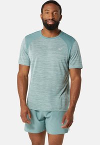ASICS ROAD SS TOP - Sportovní tričko - light celadon celadon