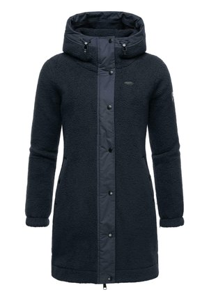 Marineblauwe fleece-gevoerde jas met een capuchon, met een gladde voorkant, drukknoopsluiting en zijzakken. Textuurstof en verstelbare elementen.