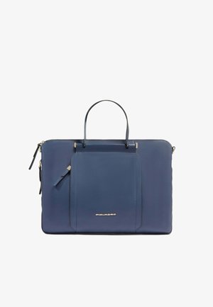 Sac à dos pour ordinateur portable en cuir bleu avec deux poignées, fermeture zippée, poche avant et détail du logo doré. Texture lisse et design rectangulaire.