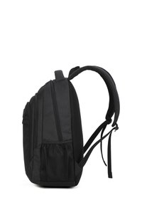 Sac à dos noir avec plusieurs compartiments zippés, bretelles rembourrées, poche latérale en mailles et finition en tissu texturé. La vue de côté met en valeur la forme du design.
