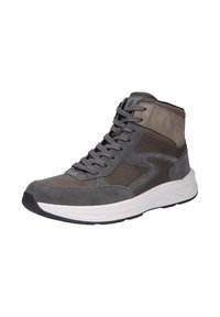 Sneaker alta grigia con materiali in suede e pelle liscia, caratterizzata da un design testurizzato, punta rotonda e suola in gomma con accenti bianchi.