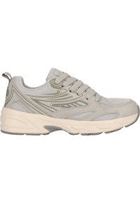 Hellegraue Sportschuhe mit Obermaterial aus Mesh und Synthetik, gepolstertem Kragen, dicke cremefarbene Sohle und strukturiertem Design für zusätzlichen Komfort.
