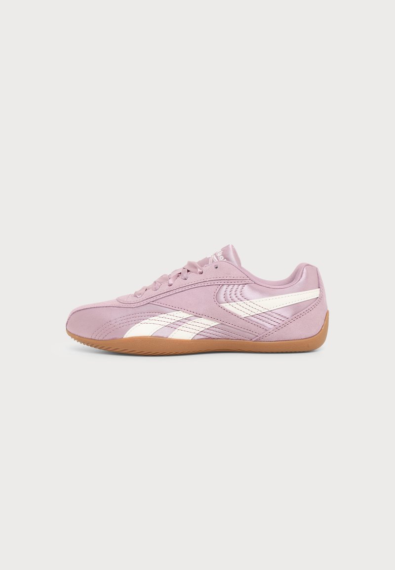 Reebok ULTRA LO infused lilac/chalk/gum/light pink