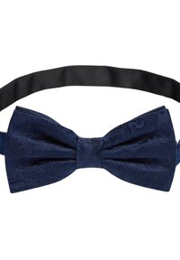 Navyblå fluga i texturerat tyg med ett intrikat mönster. Den justerbara svarta remmen kompletterar designen.