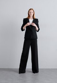 Cinq à Sept KIMMIE - Blazer - black