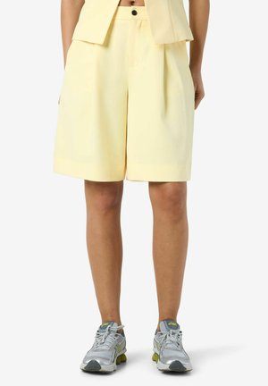 Noisy May NMMAILE H/W BERMUDA SHORTS - Shorts - french vanilla