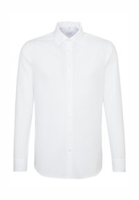 Witte langhemd gemaakt van soepel katoen. Heeft een puntige kraag en een knoopsluiting aan de voorkant met kleine, ronde knopen.
