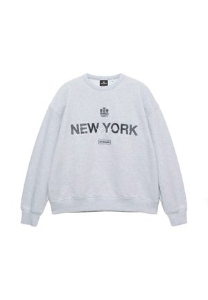 Lysegrå sweatshirt med rund halsudskæring, med "NEW YORK" og grafiske accenter i mørkt print. Blød tekstur med ribbet manchetter og kant.