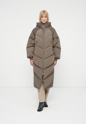 PCJOLIE LONG PUFFER JACKET - Talvemantel - morel