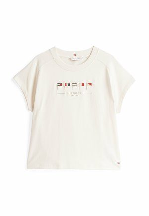 Cremfarbener T-Shirt mit kurzen Ärmeln und Rundhalsausschnitt, mit gesticktem Logo und maritimen Flaggen auf der Vorderseite. Weiches Baumwollmaterial.