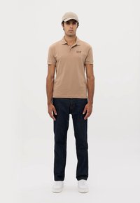 EA7 Emporio Armani TRAIN CORE - Polo marškinėliai - portabella