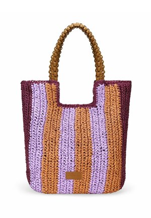 Bolsa de tote tejida con una abertura cuadrada, que presenta rayas verticales en púrpura oscuro, lavanda, naranja y púrpura claro, con un asa trenzada.