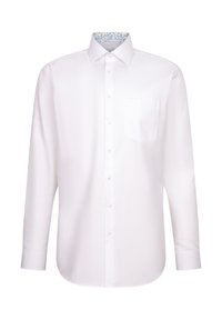 Witte blouse met lange mouwen, een klassiek boord, knoopsluiting aan de voorkant, een enkele borstzak en een blauw bloemenpatroon op de binnenkant van het boord.