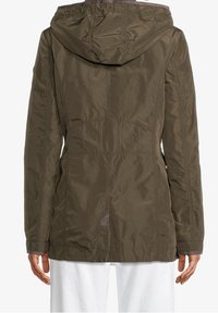 Lekka kurtka w oliwkowym kolorze z kapturem, elastycznymi mankietami i detalami szwów. Posiada taliowany krój i boczne kieszenie.