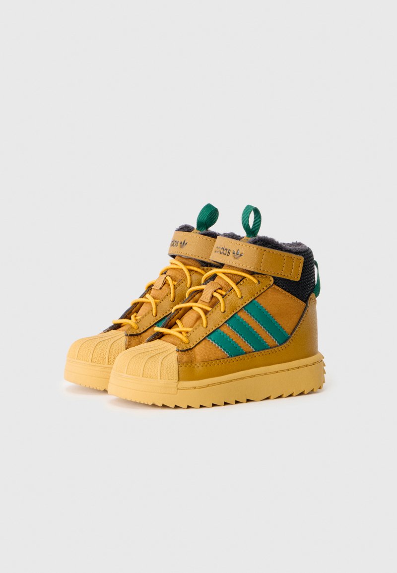 adidas gazelle silver green womens Adidas X Pharrell Superstar Supercolor Pack Yellow Men's Size 5.5