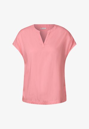 Růžová blůza s krátkým rukávem a V-výstřihem, vyrobená z hladkého materiálu se uvolněným střihem a elastickým lemem pro pohodlí. Bez výrazných vzorů nebo akcentů.