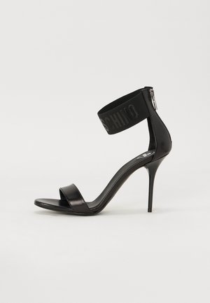 Love Moschino LOGO WRAPPED - Sandali con cinturino - black