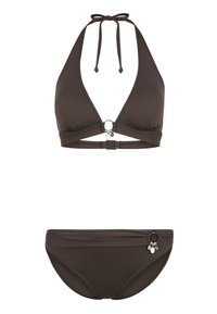 Bruin bikini met een halternek top met een metalen ringdetail en bijpassende low-rise broekjes met een zijaccent. Soepele textuur, minimalistisch ontwerp.