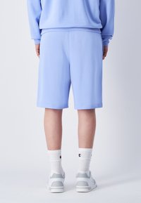 Champion BERMUDA  - Shorts - blue