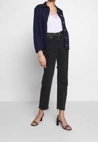 Anna Field Top - white