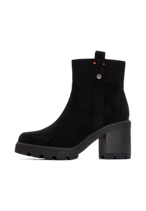 Botines con plataforma - black