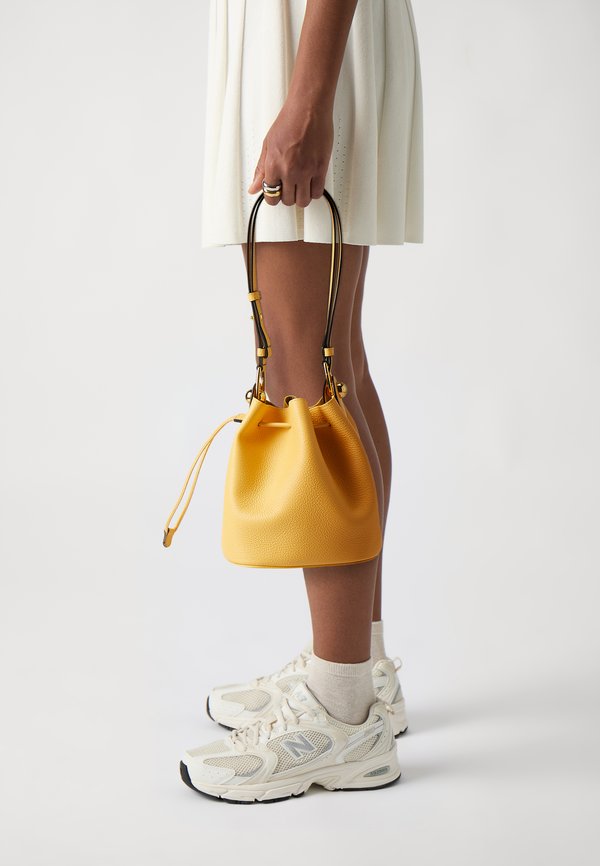 SFERA MINI BUCKET BAG - Umhängetasche - crema