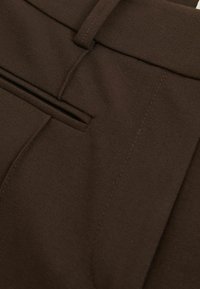 Reiss CLAUDE HIGH RISE FLARED  - Broek - chocolate brown