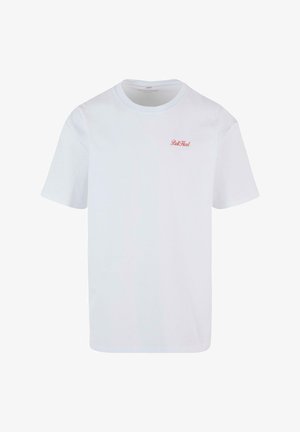 Biele bavlnené tričko s okrúhlym výstrihom a krátkymi rukávmi, s malým červeným vyšívaným logom na ľavej strane hrude.