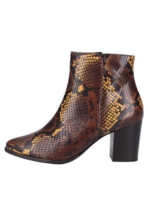 Paul Green Ankle Boot - brown