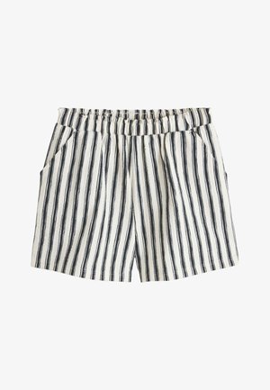 Weiße Shorts mit vertikalen schwarzen Streifen, elastischem Bund und Seitentaschen, dargestellt auf weißem Hintergrund.