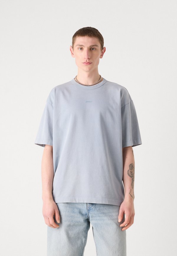 DOCKU - Basic T-shirt2
