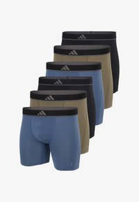 Vald, schwarz grün blau